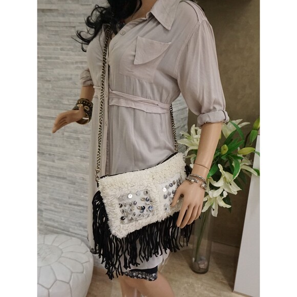 Moroccan Fringe Bag Handira Kilim Suede Leather Clutch with Chain Strap - Picture 3 of 10
